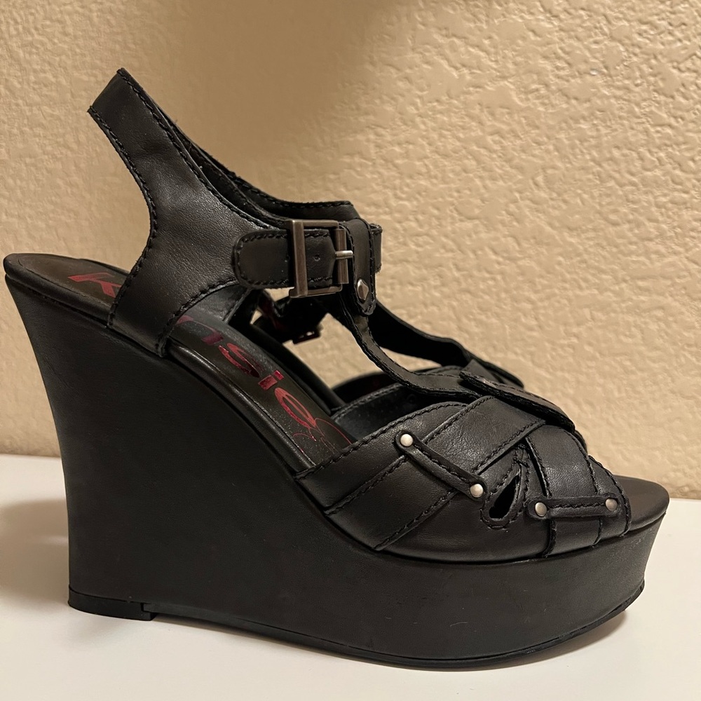 Kensie Girl, black platform wedge heels 7.5
